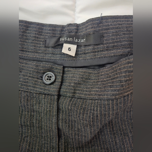 Blazer and Pants Women Suit - Picture 2 of 7